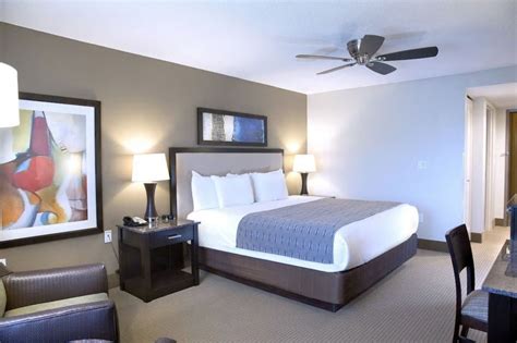 Boonville Casino Hotel Rooms & Suites .
